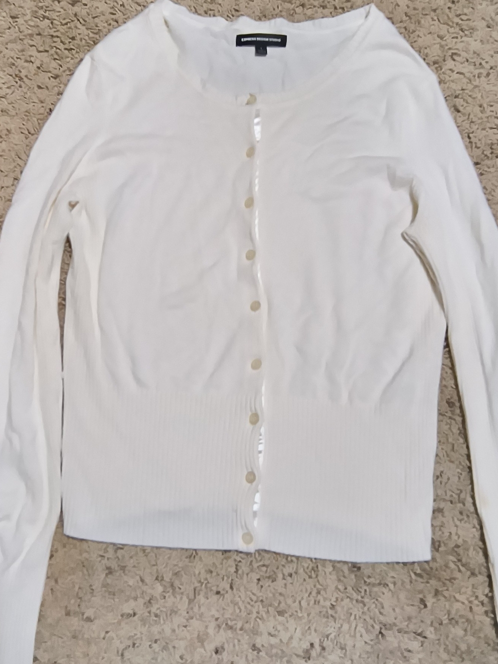 Express White Button-Front Cardigan - Picture 2 of 8